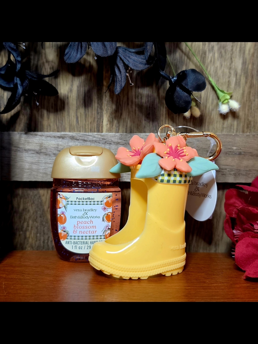 Bath & Body Works Vera Bradley Rain Boot Pocketbac Holder Bag Charm & Refill